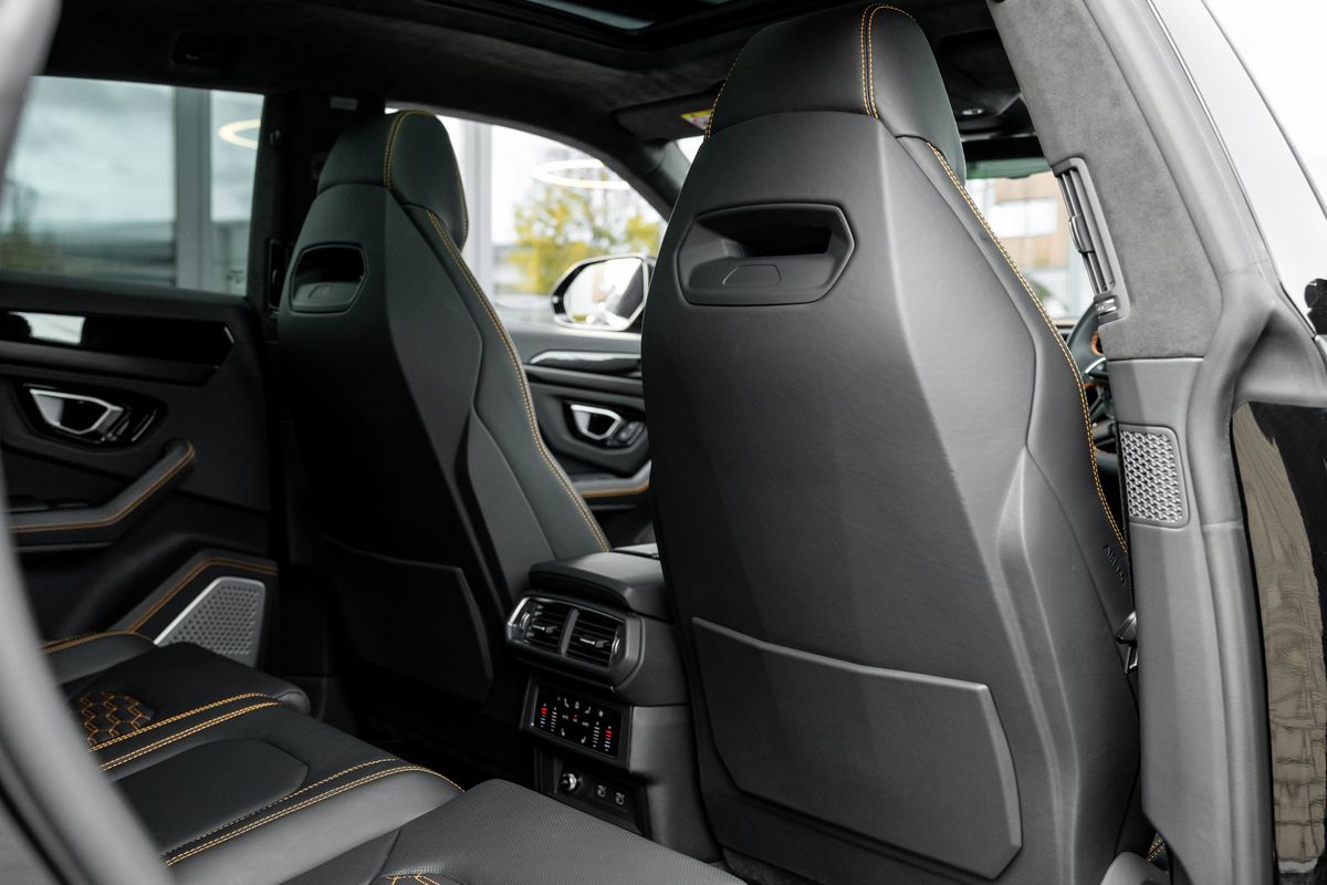 2022 Lamborghini Urus