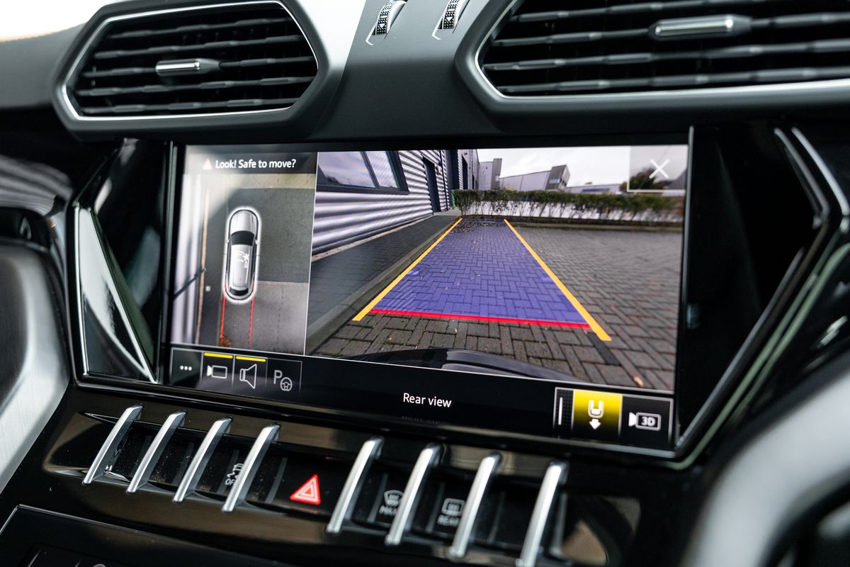 2022 Lamborghini Urus