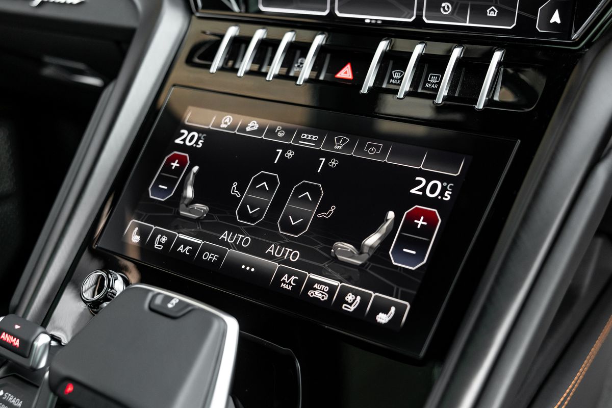 2022 Lamborghini Urus