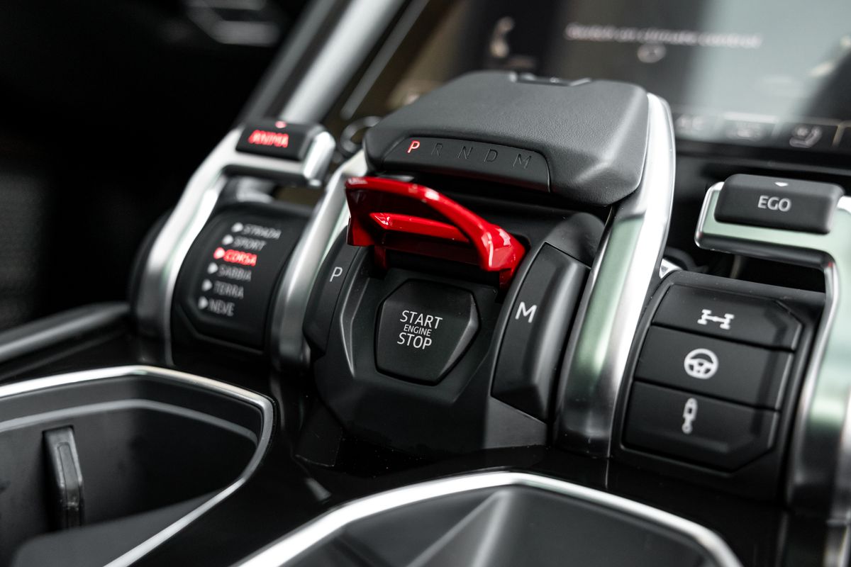 2022 Lamborghini Urus