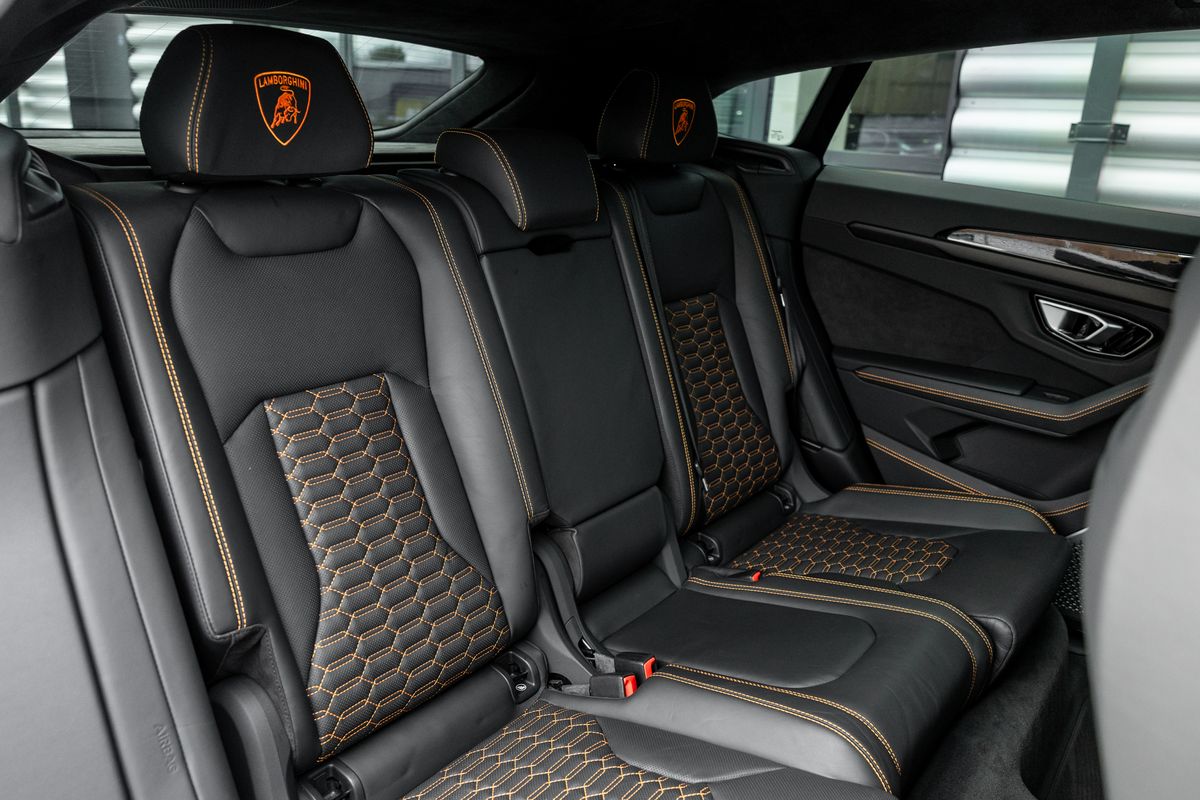 2022 Lamborghini Urus