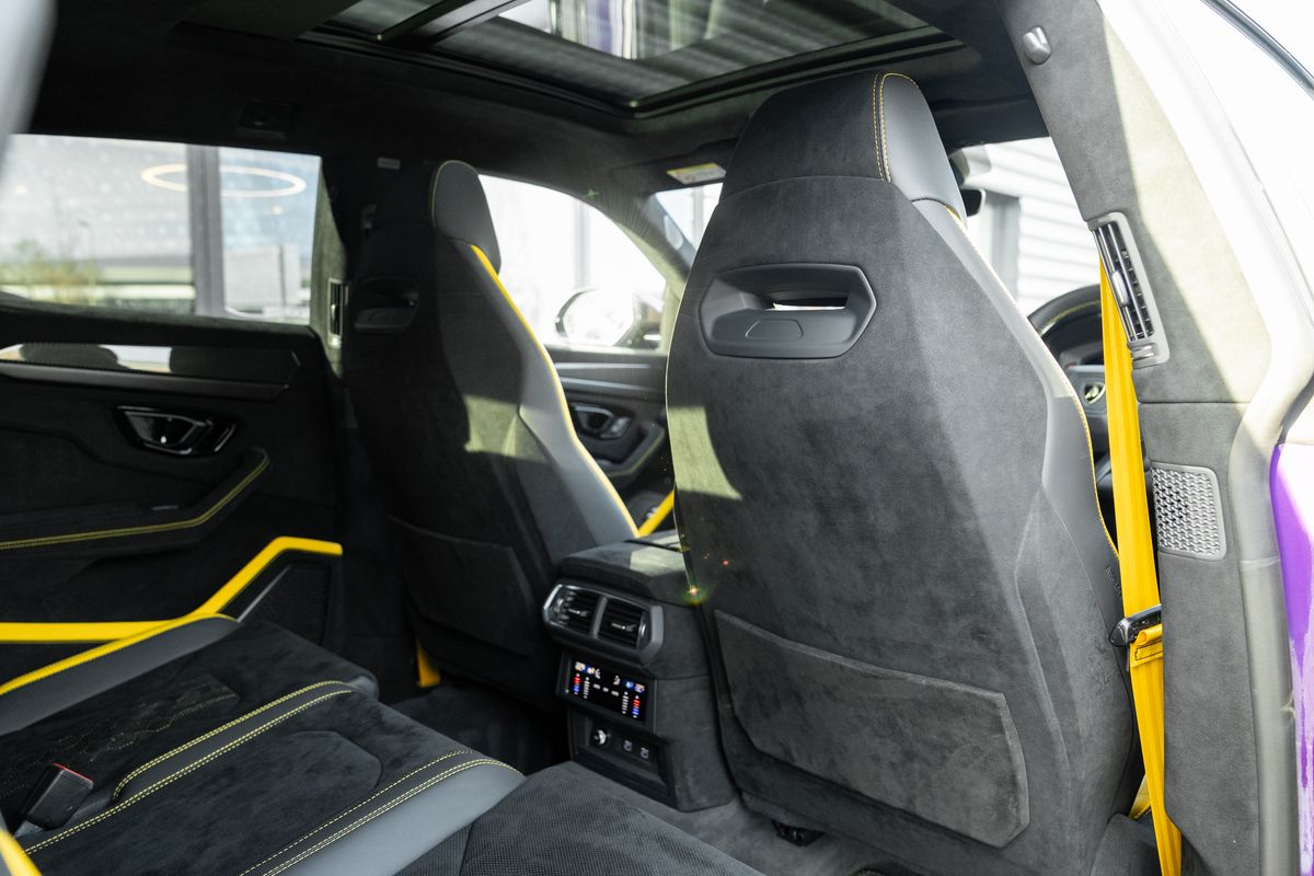 2023 Lamborghini Urus Performante