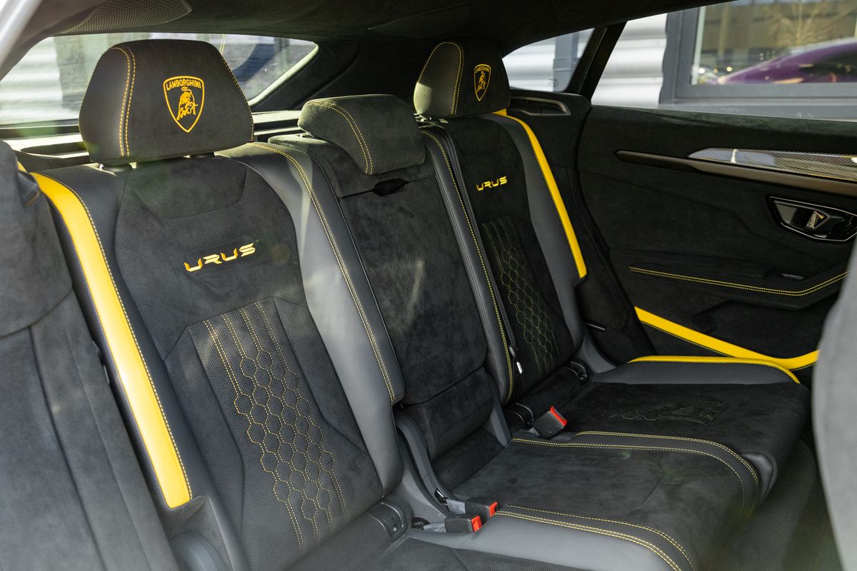 2023 Lamborghini Urus Performante