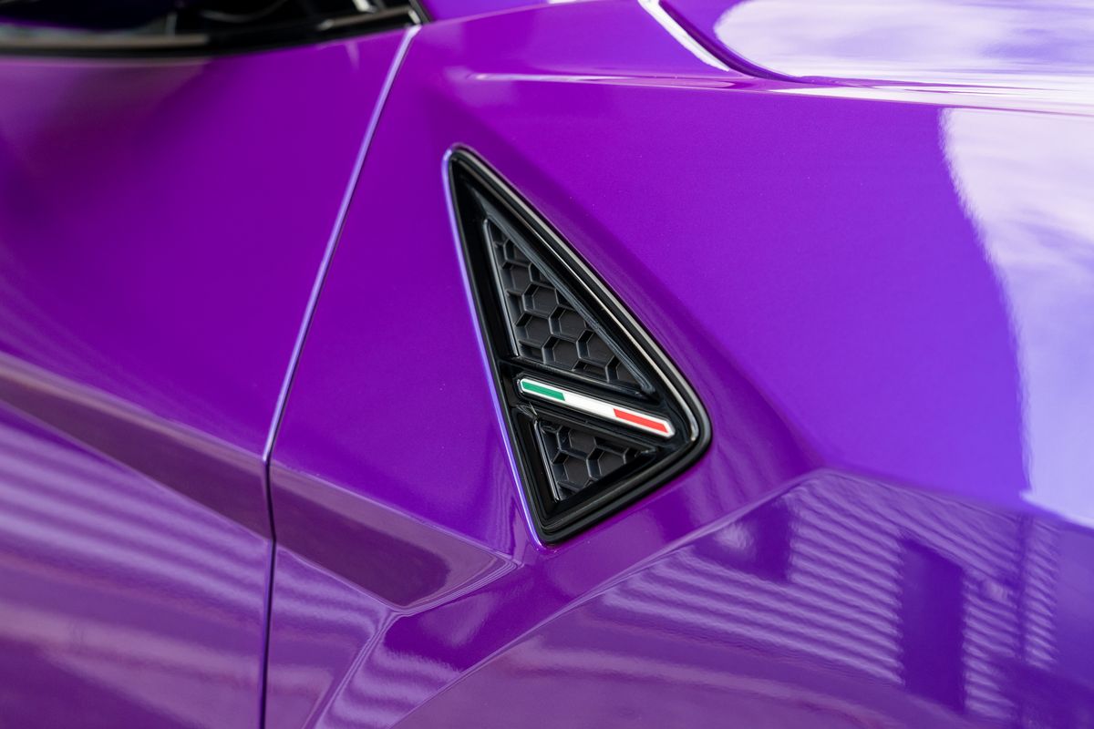 2023 Lamborghini Urus Performante