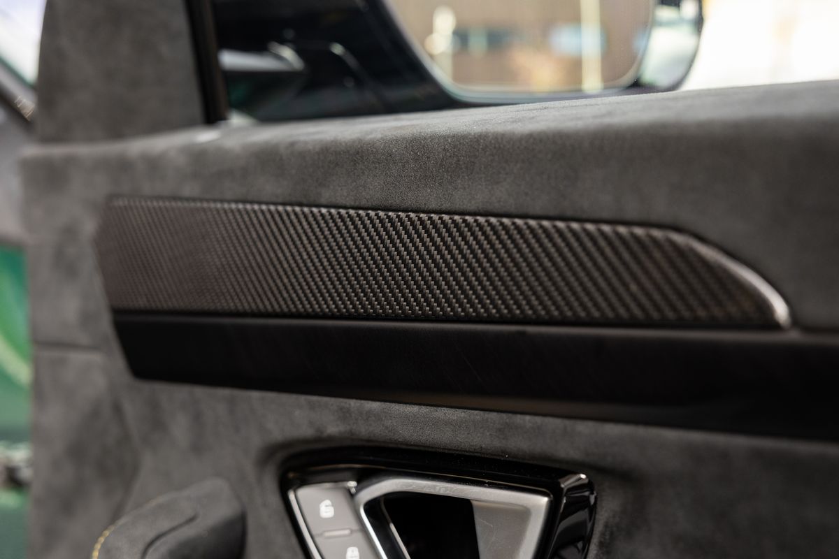 2024 Lamborghini Urus Performante