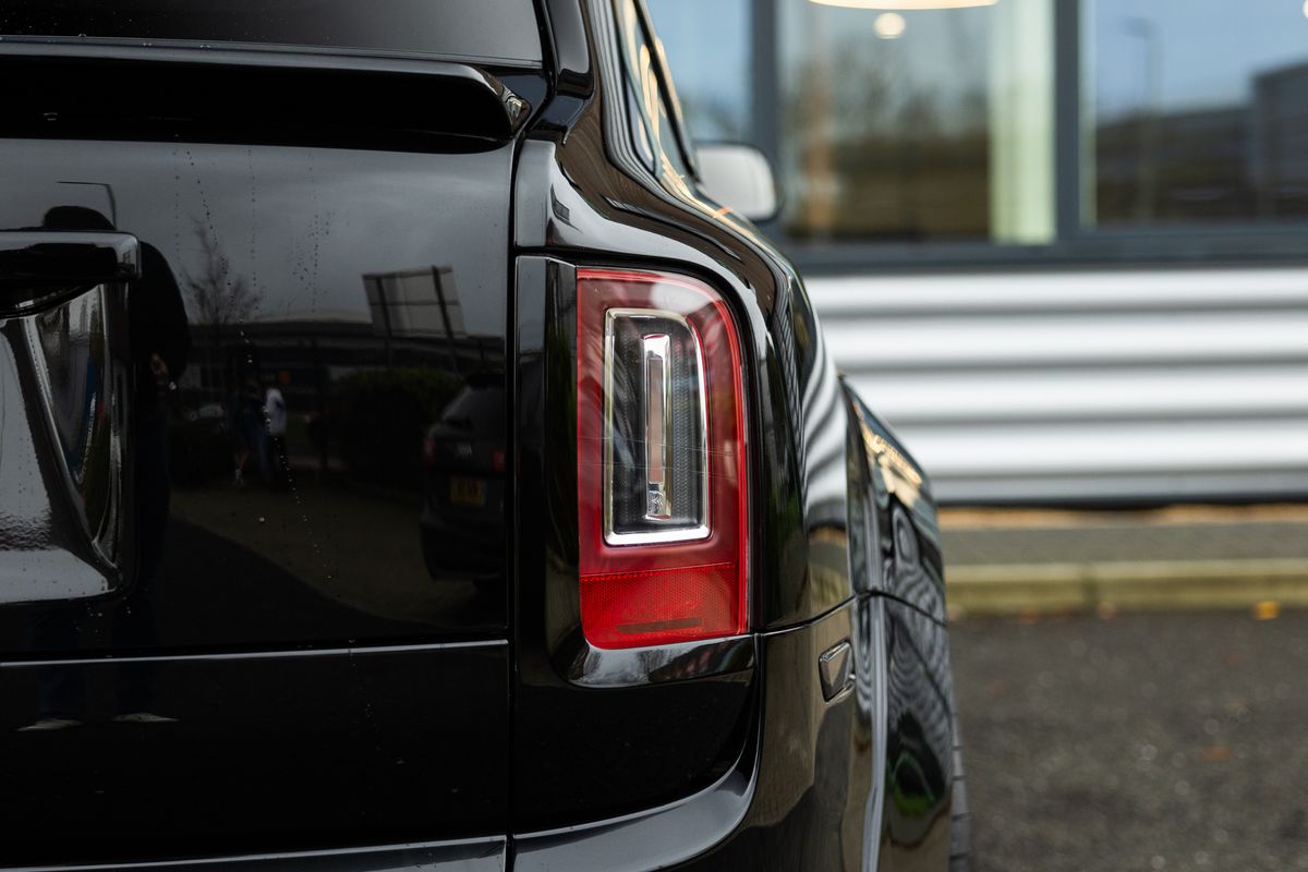 2019 Rolls-Royce Cullinan NOVITEC Overdose Widebody