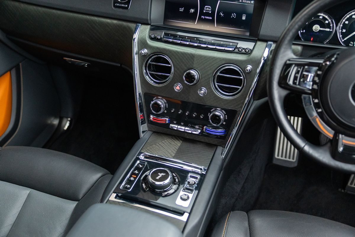 2019 Rolls-Royce Cullinan NOVITEC Overdose Widebody