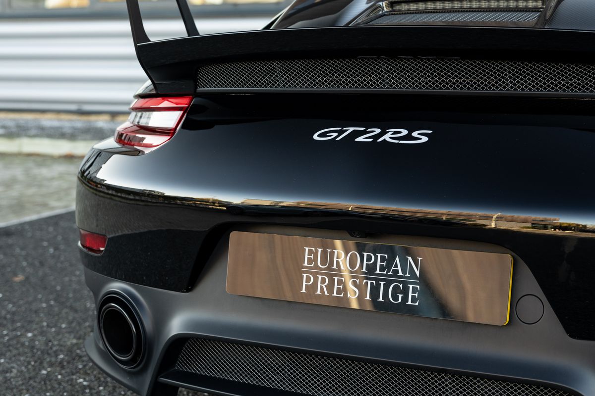 2018 Porsche 911 (991.2) GT2 RS Weissach