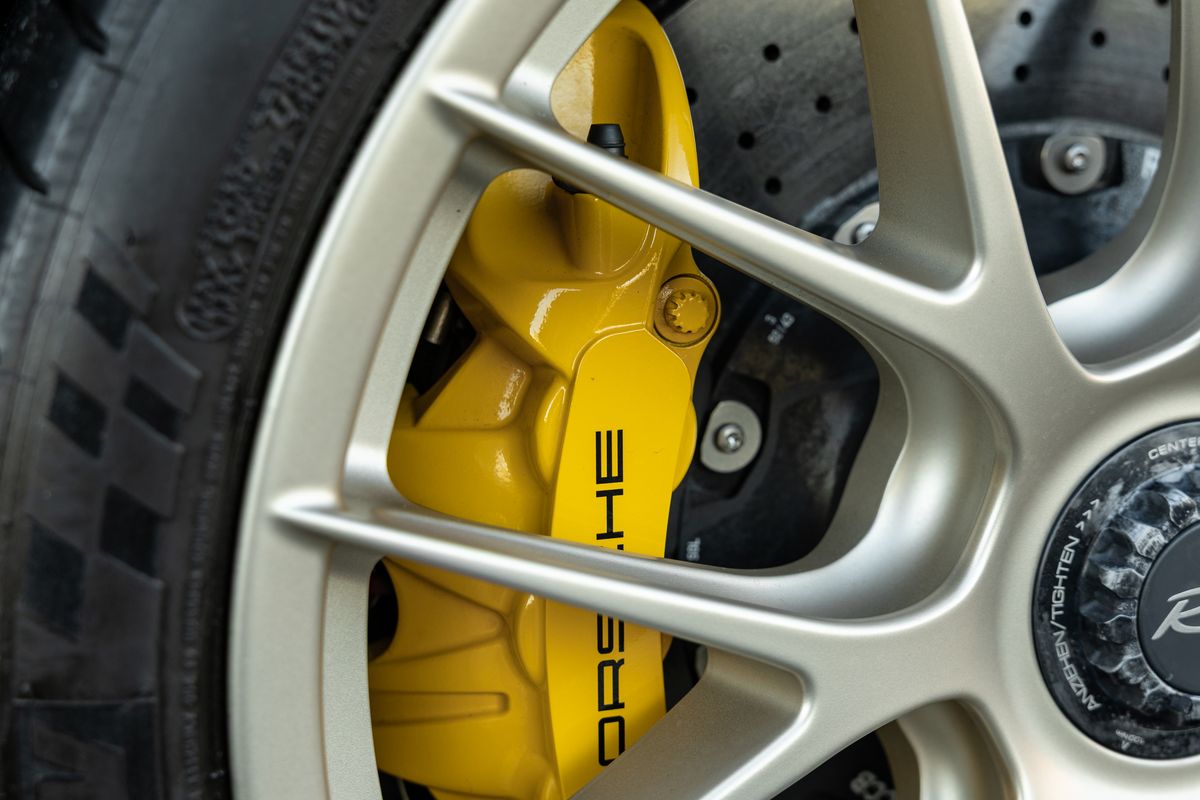 2018 Porsche 911 (991.2) GT2 RS Weissach