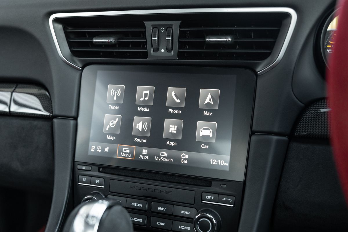 2018 Porsche 911 (991.2) GT2 RS Weissach