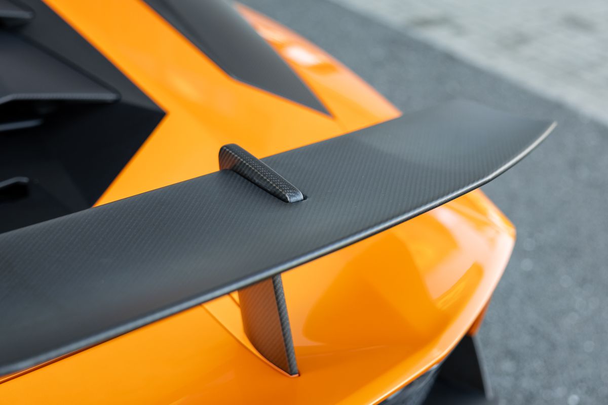 2016 Lamborghini Aventador SV