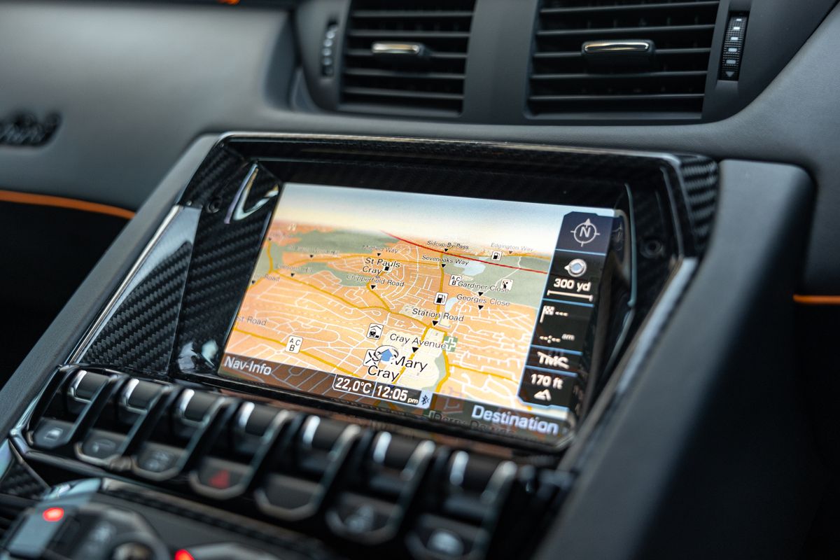 2016 Lamborghini Aventador SV