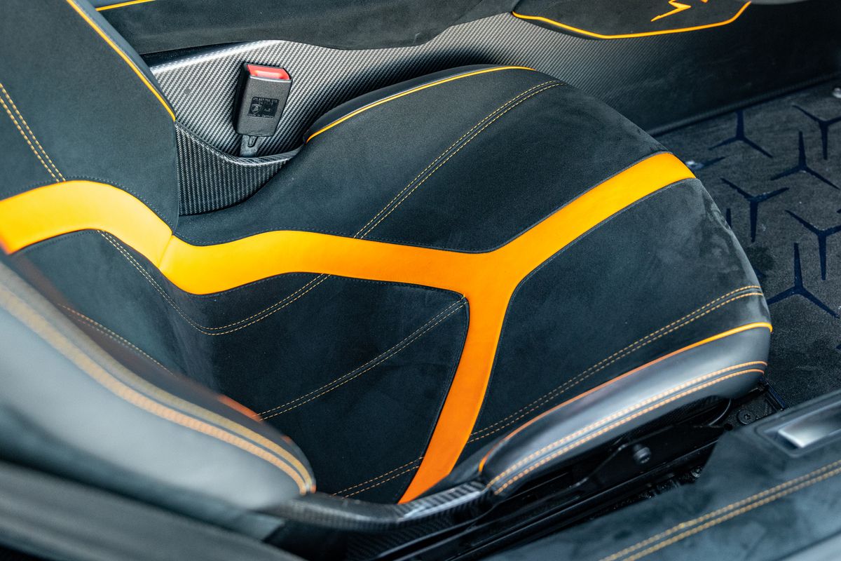 2016 Lamborghini Aventador SV