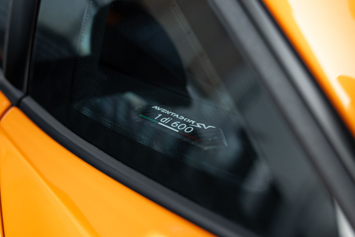 2016 Lamborghini Aventador SV