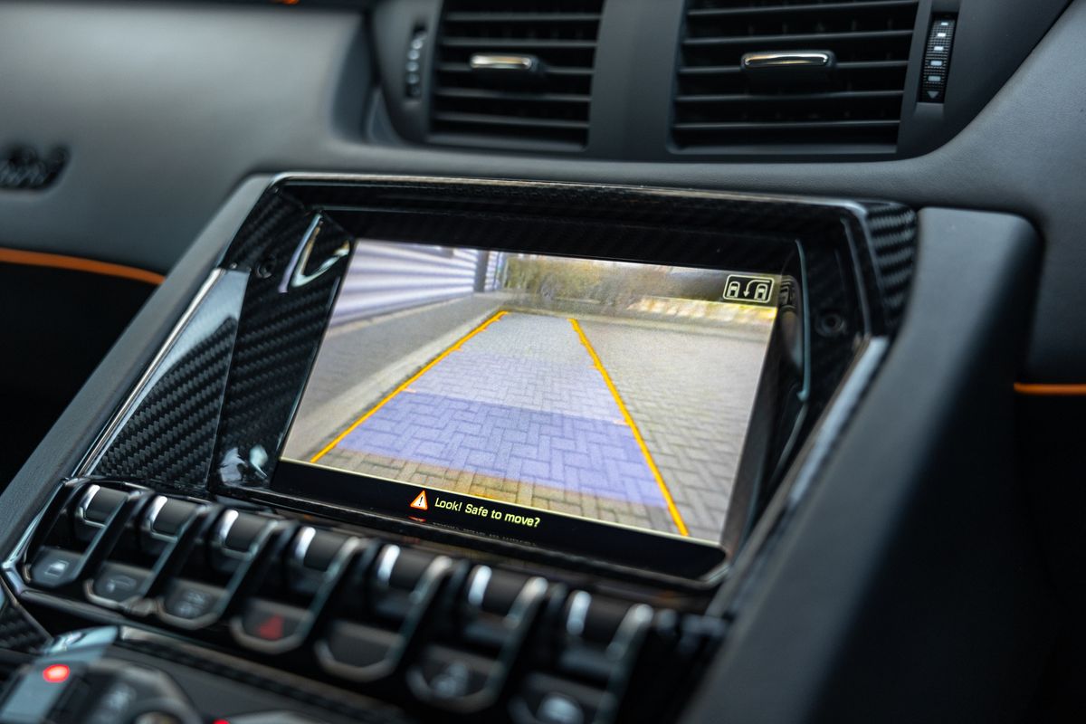 2016 Lamborghini Aventador SV