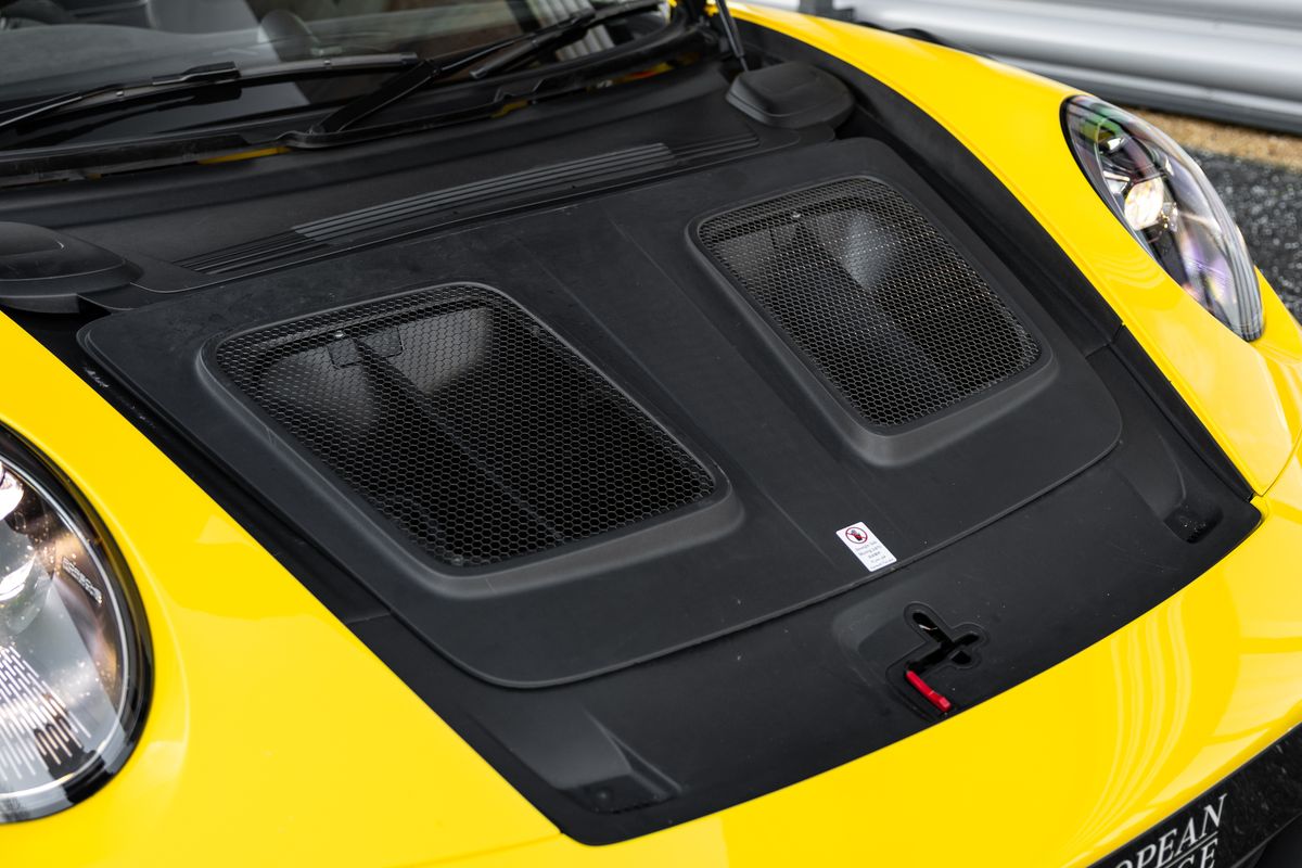 2024 Porsche 911 (992.1) GT3 RS Weissach