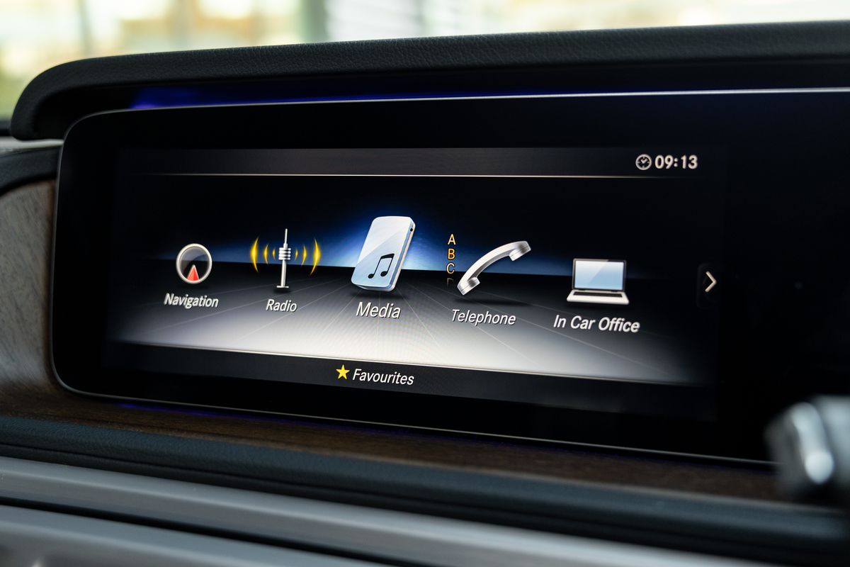 2019 Mercedes-Benz G350d AMG Line