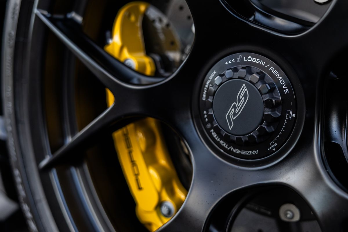 2025 Porsche 911 (992) GT3 RS Weissach Package