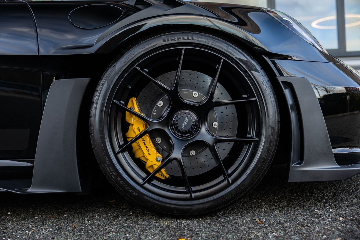 2025 Porsche 911 (992) GT3 RS Weissach Package
