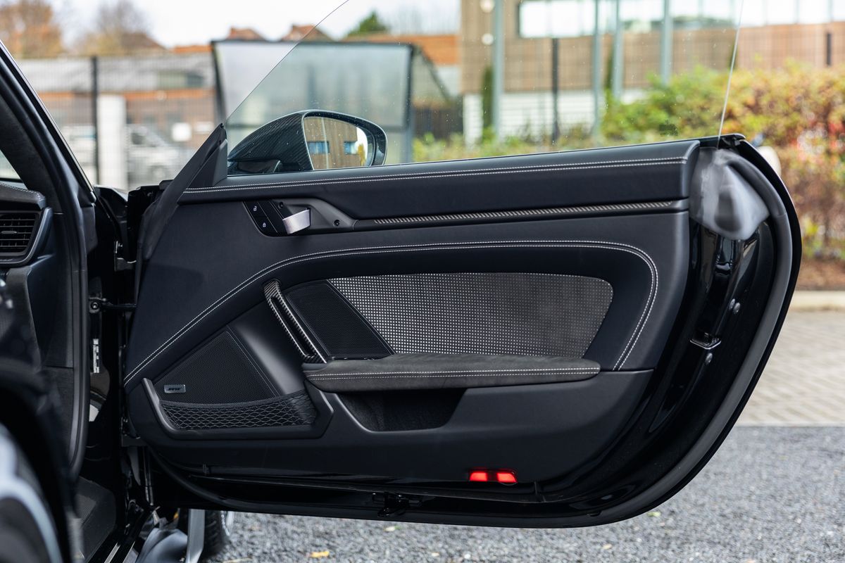 2025 Porsche 911 (992) GT3 RS Weissach Package