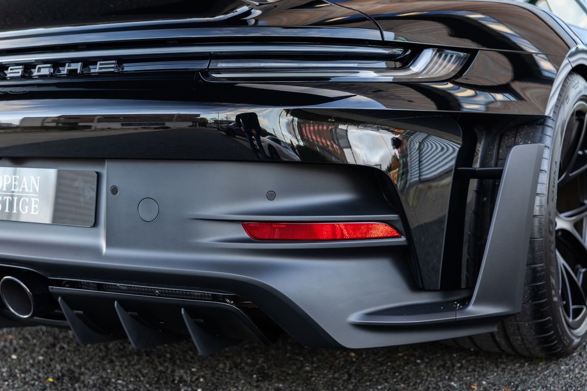 2025 Porsche 911 (992) GT3 RS Weissach Package