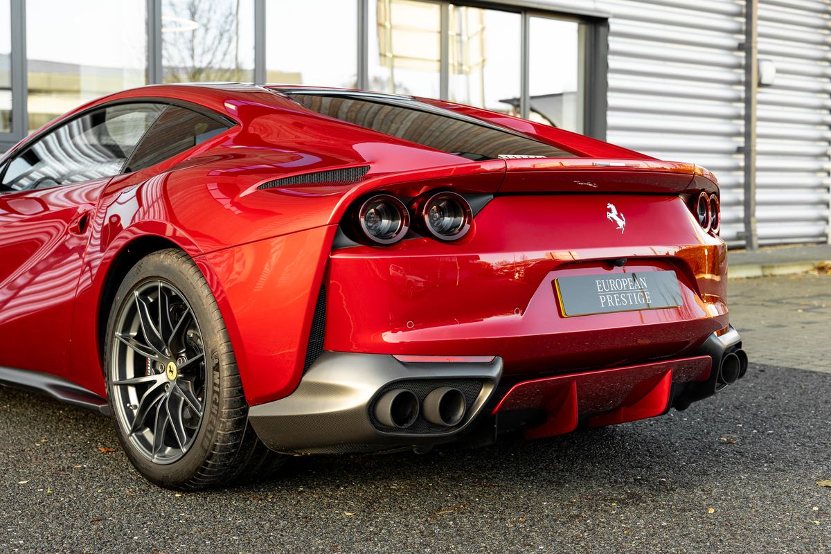 2019 Ferrari 812 Superfast