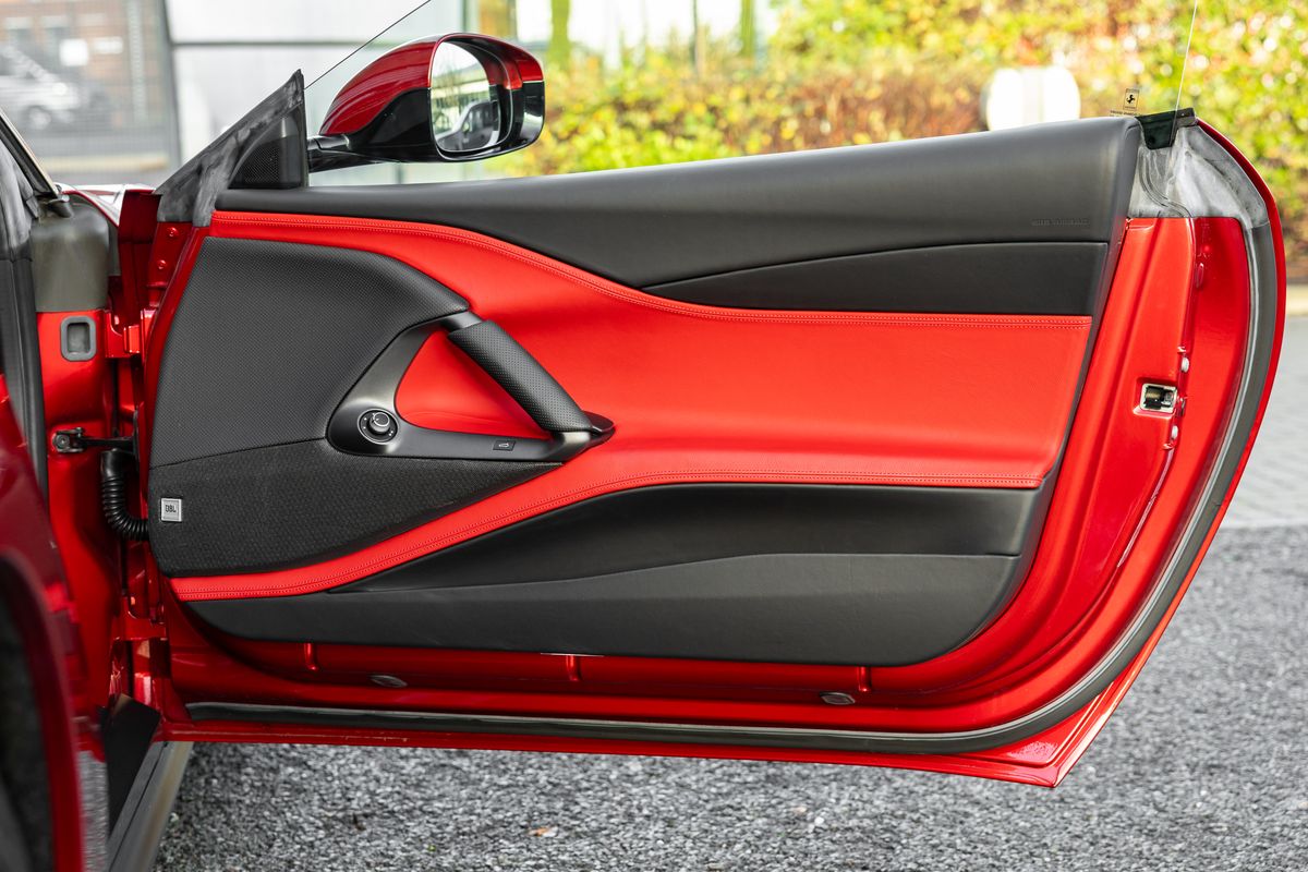 2019 Ferrari 812 Superfast