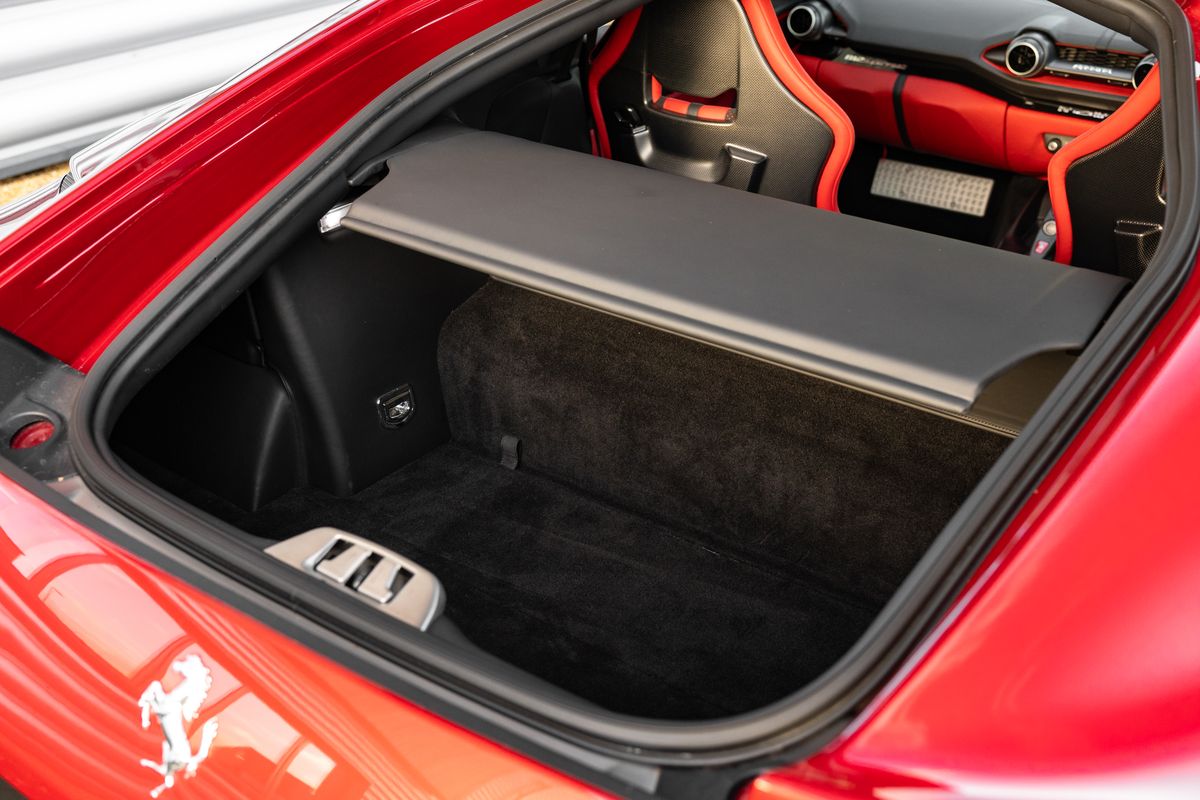 2019 Ferrari 812 Superfast