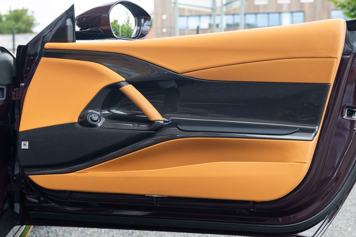 2023 Ferrari 812 GTS