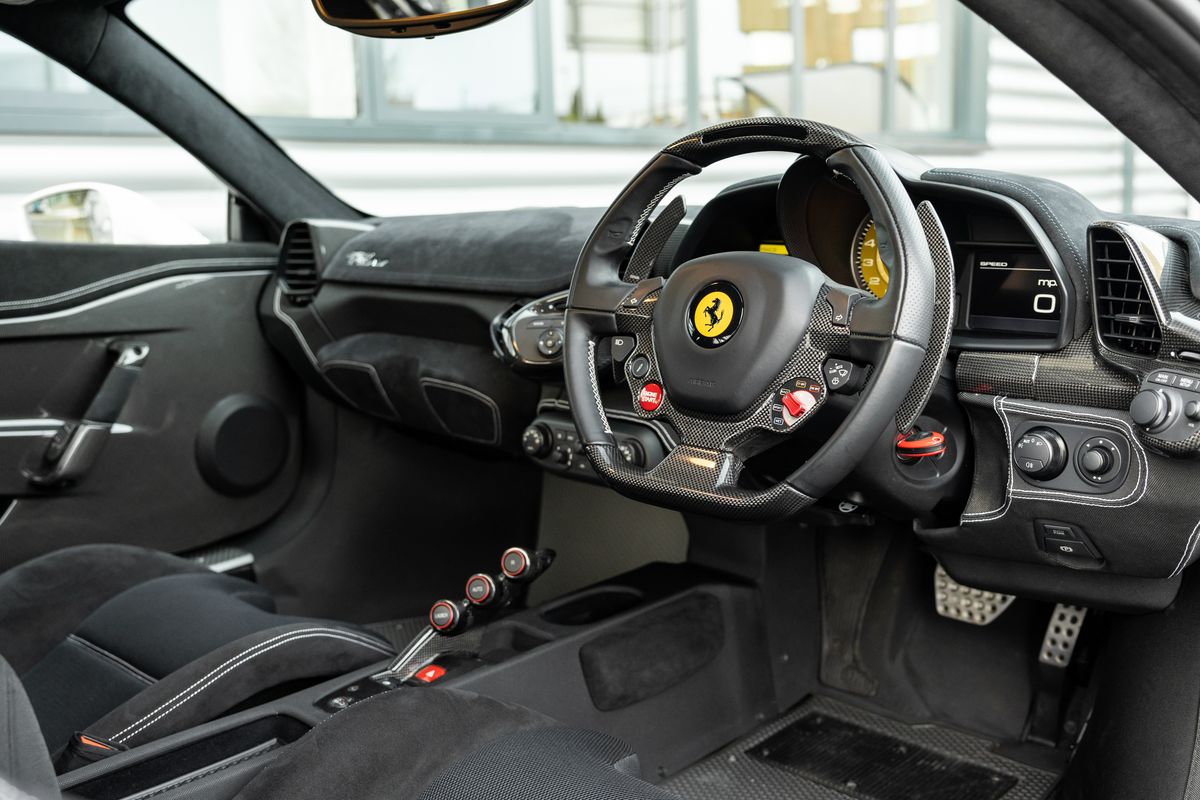 2015 Ferrari 458 Speciale