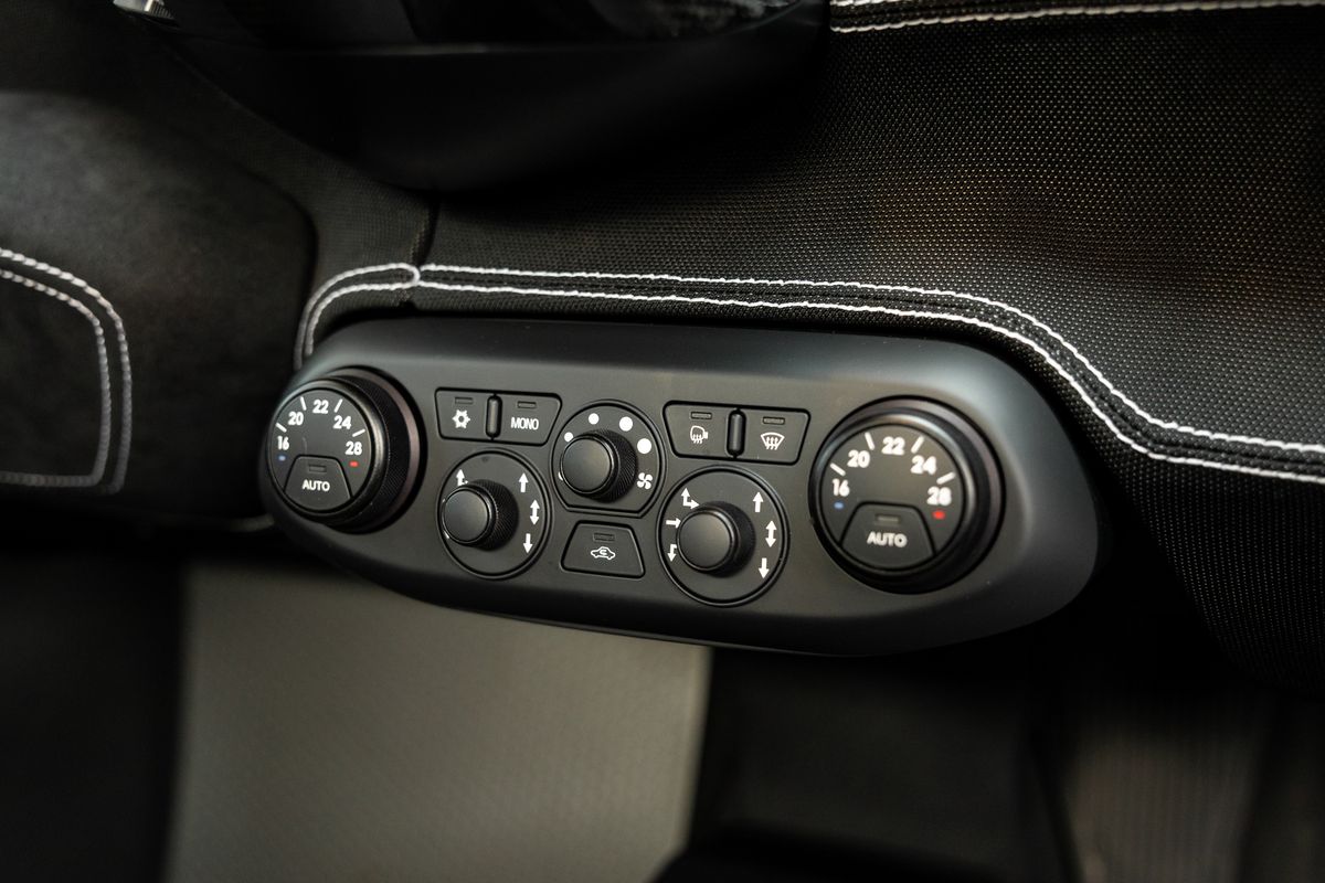 2015 Ferrari 458 Speciale