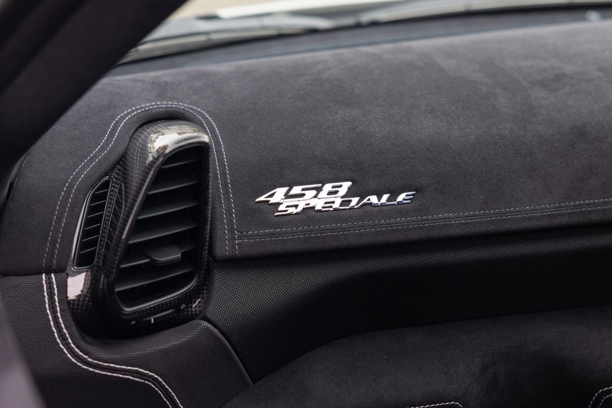 2015 Ferrari 458 Speciale