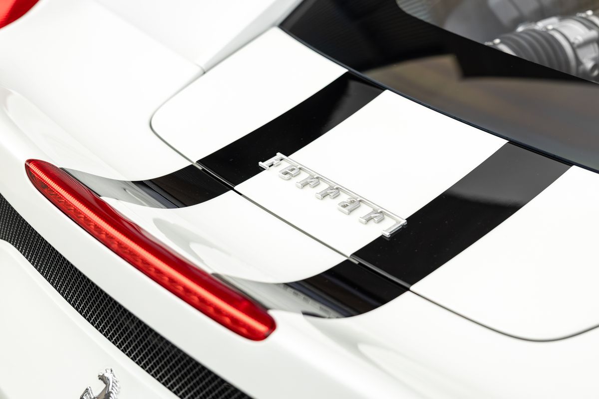 2015 Ferrari 458 Speciale