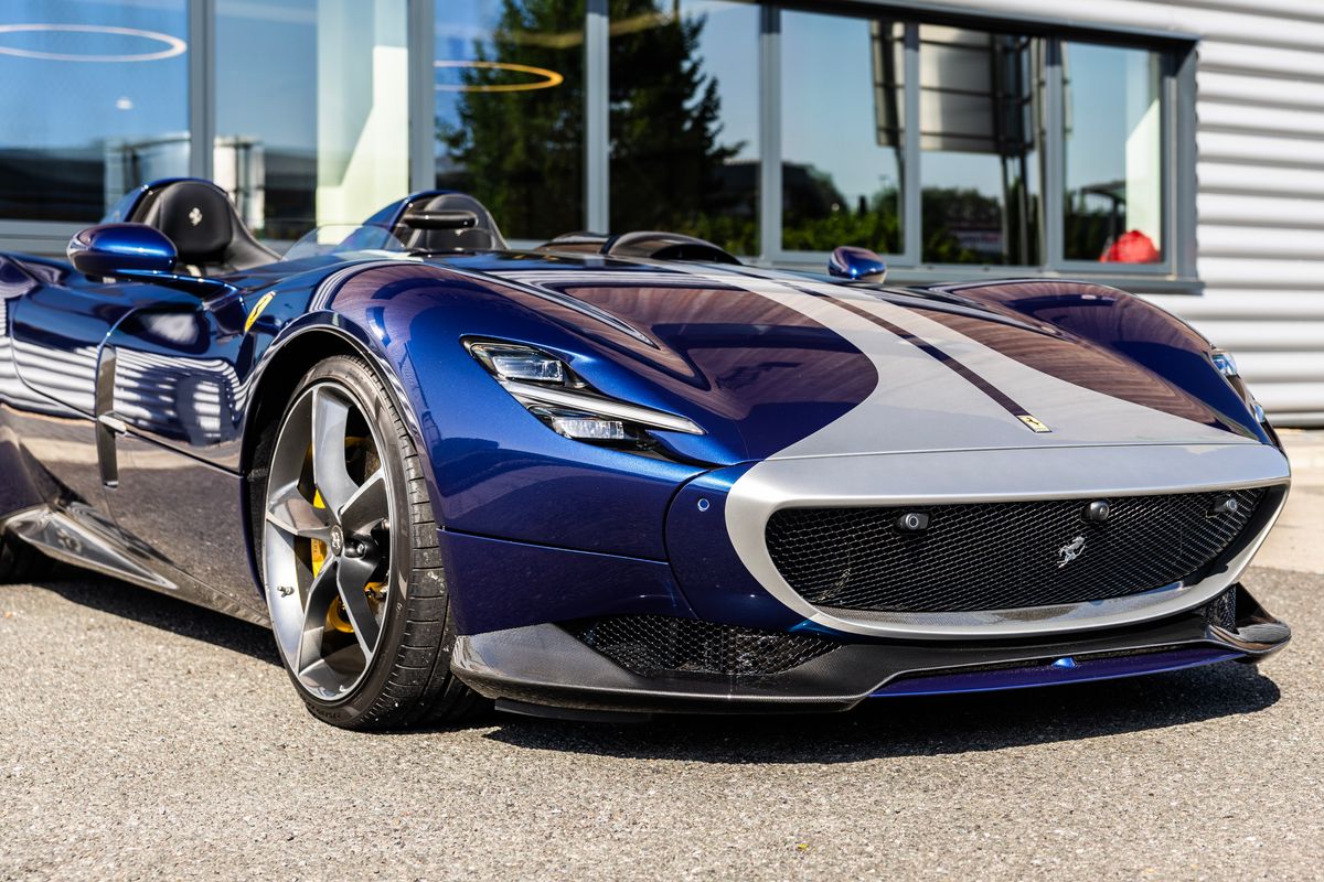 2022 Ferrari Monza SP2