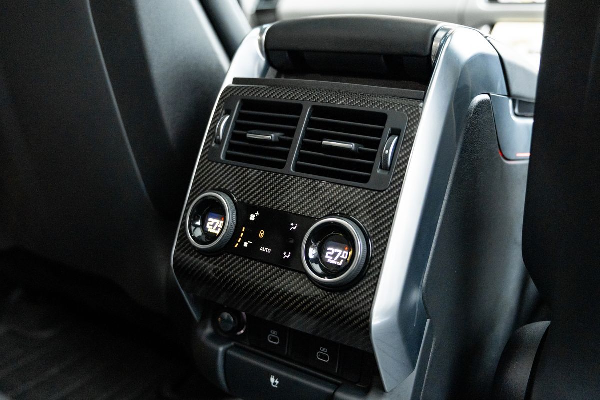 2022 Land Rover Range Rover Sport SVR Carbon Edition