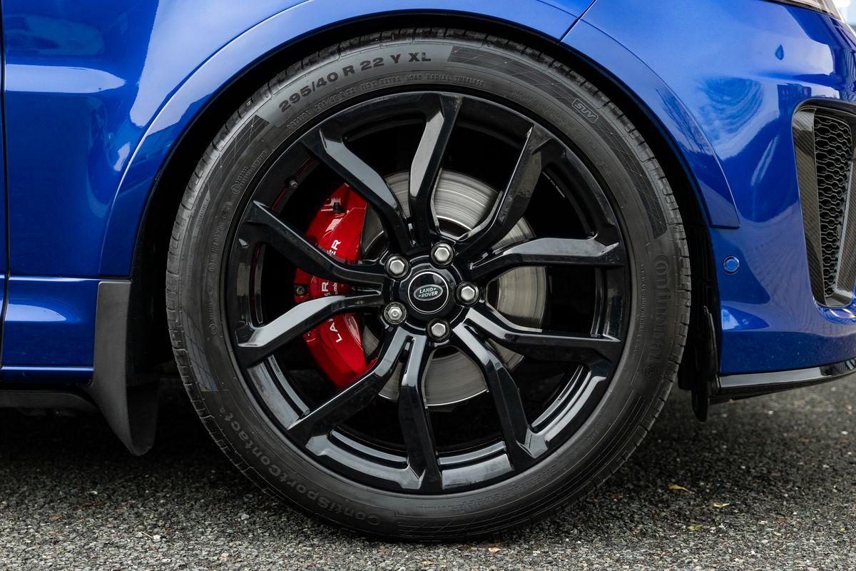 2022 Land Rover Range Rover Sport SVR Carbon Edition