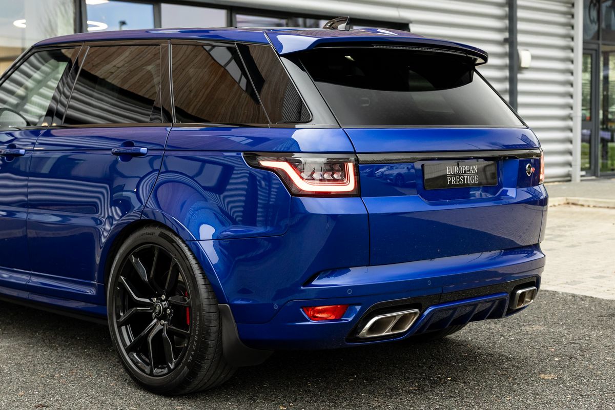 2022 Land Rover Range Rover Sport SVR Carbon Edition