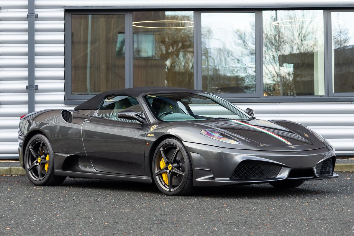 2009 Ferrari 430 Scuderia Spider 16M