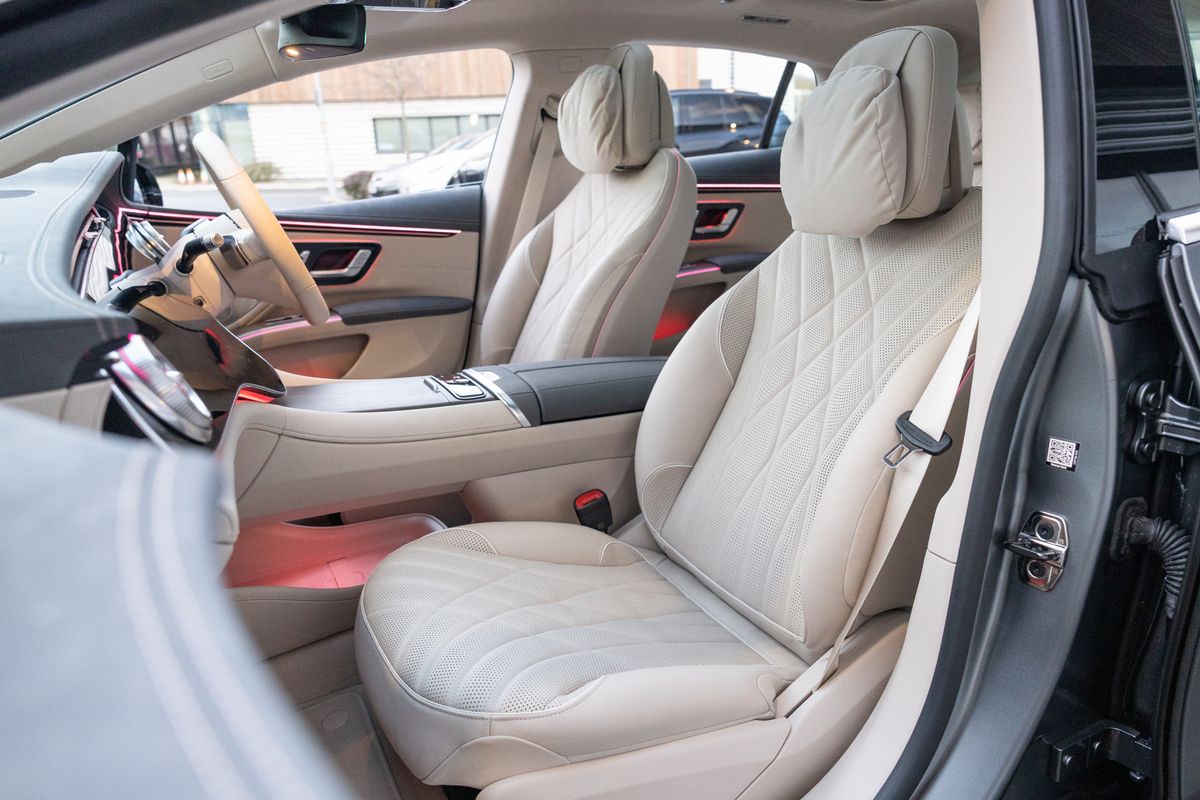 2022 Mercedes-Benz EQS 450+ Exclusive Luxury