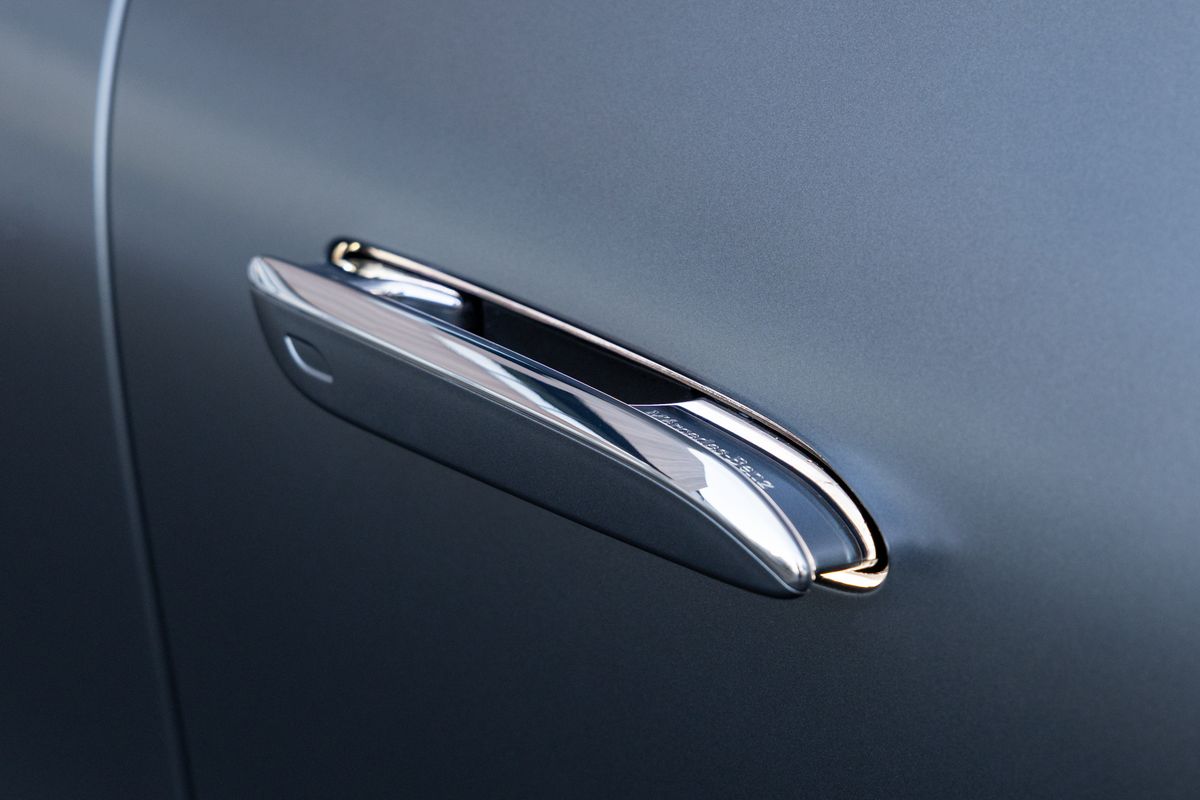 2022 Mercedes-Benz EQS 450+ Exclusive Luxury