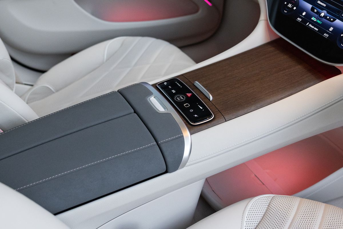 2022 Mercedes-Benz EQS 450+ Exclusive Luxury