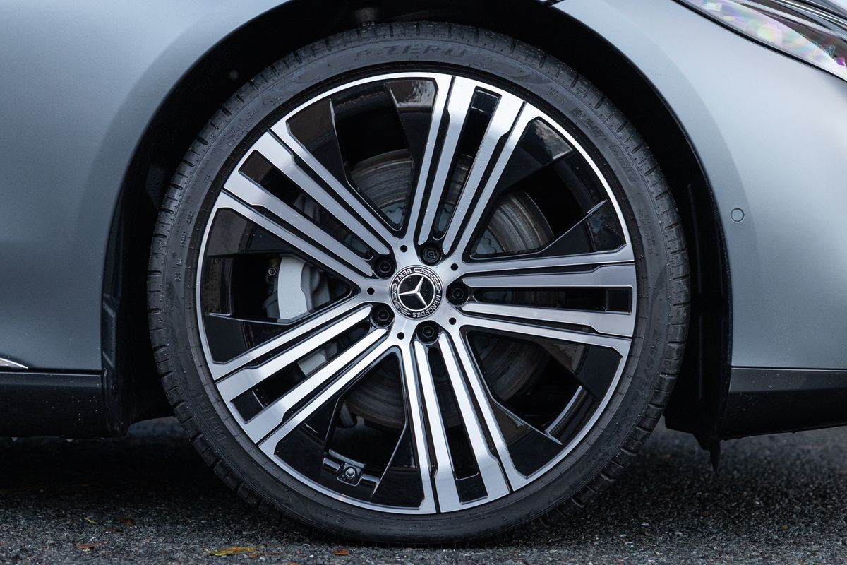 2022 Mercedes-Benz EQS 450+ Exclusive Luxury