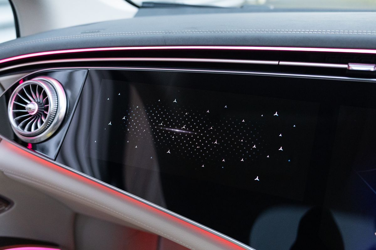 2022 Mercedes-Benz EQS 450+ Exclusive Luxury