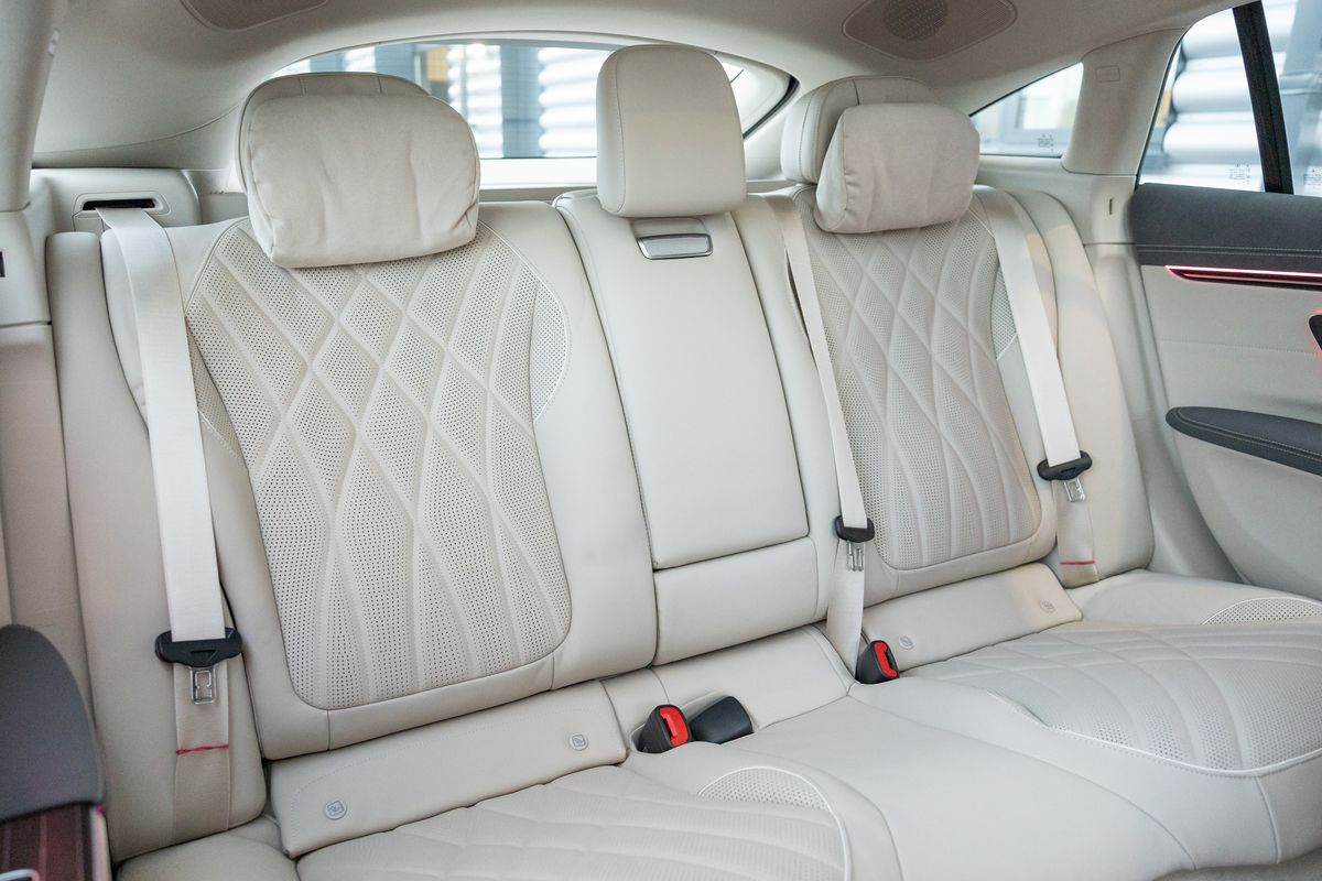 2022 Mercedes-Benz EQS 450+ Exclusive Luxury