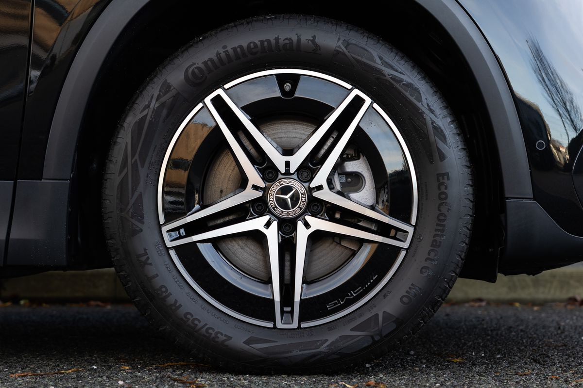 2022 Mercedes-Benz EQA 250+ AMG Line