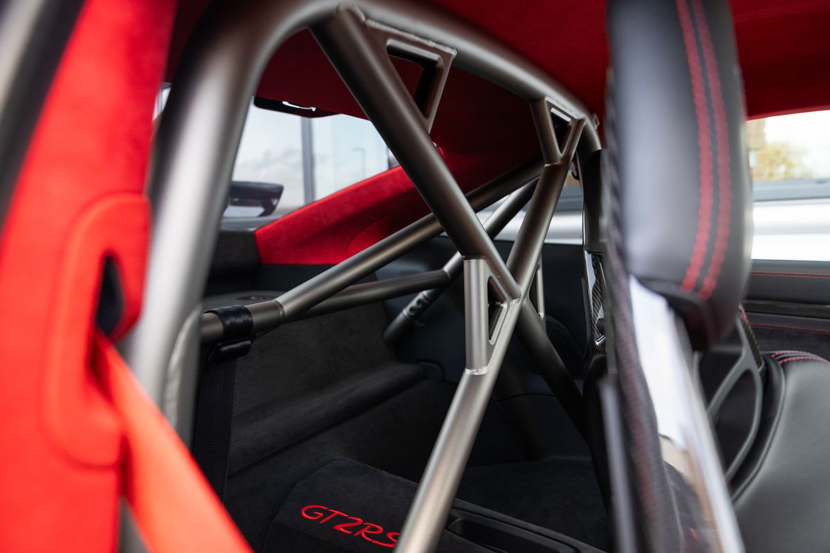 2018 Porsche 911 (991.2) GT2 RS Weissach