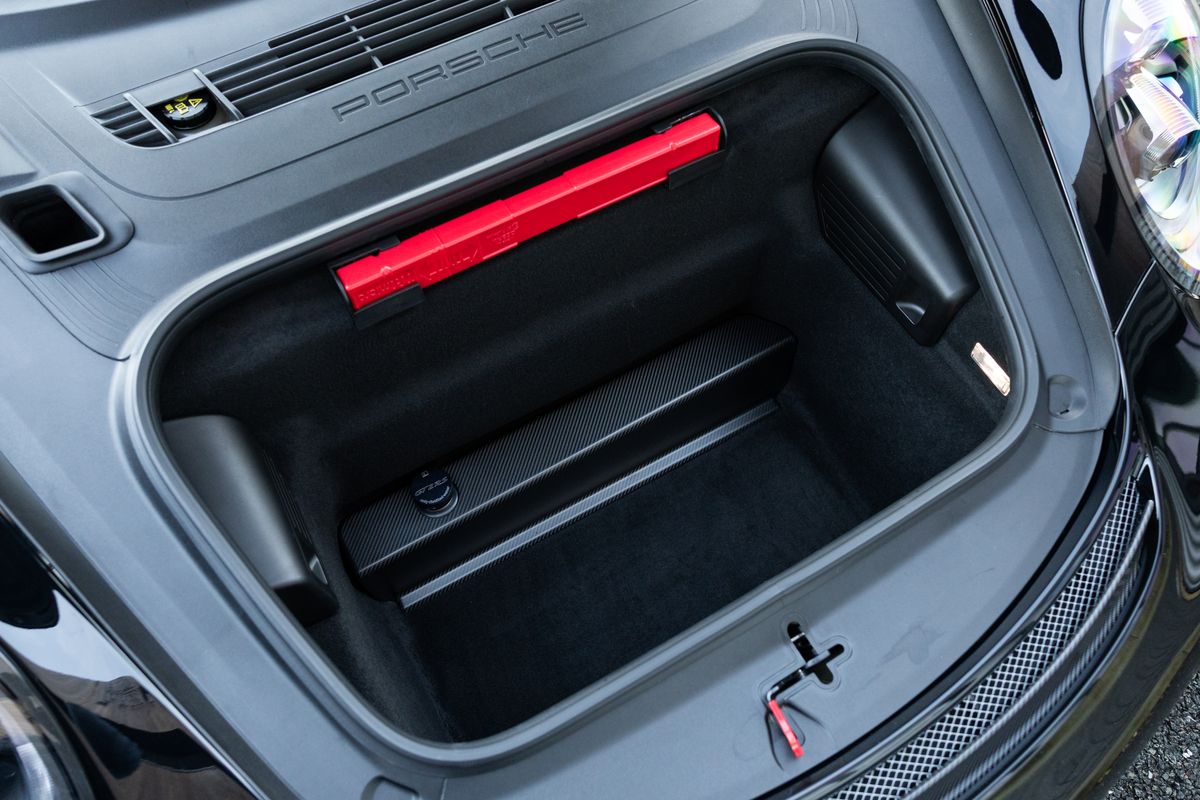 2018 Porsche 911 (991.2) GT2 RS Weissach