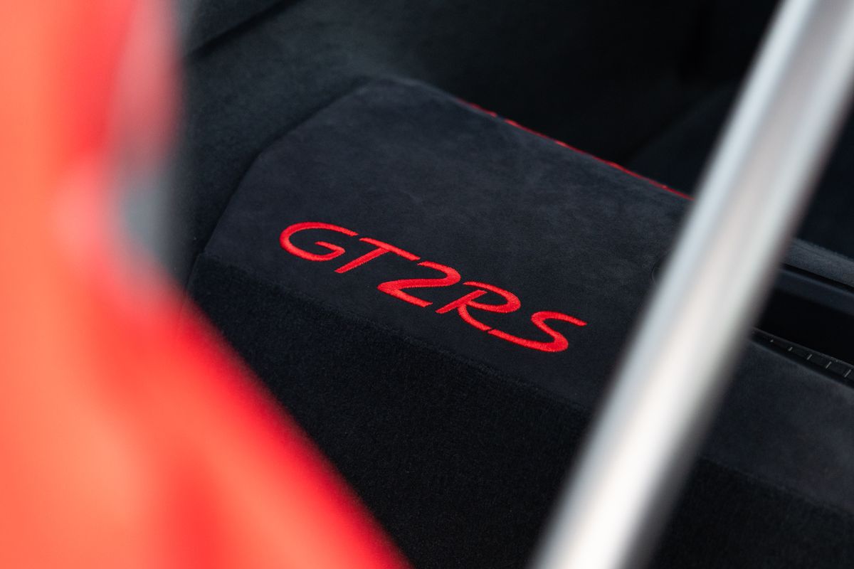 2018 Porsche 911 (991.2) GT2 RS Weissach