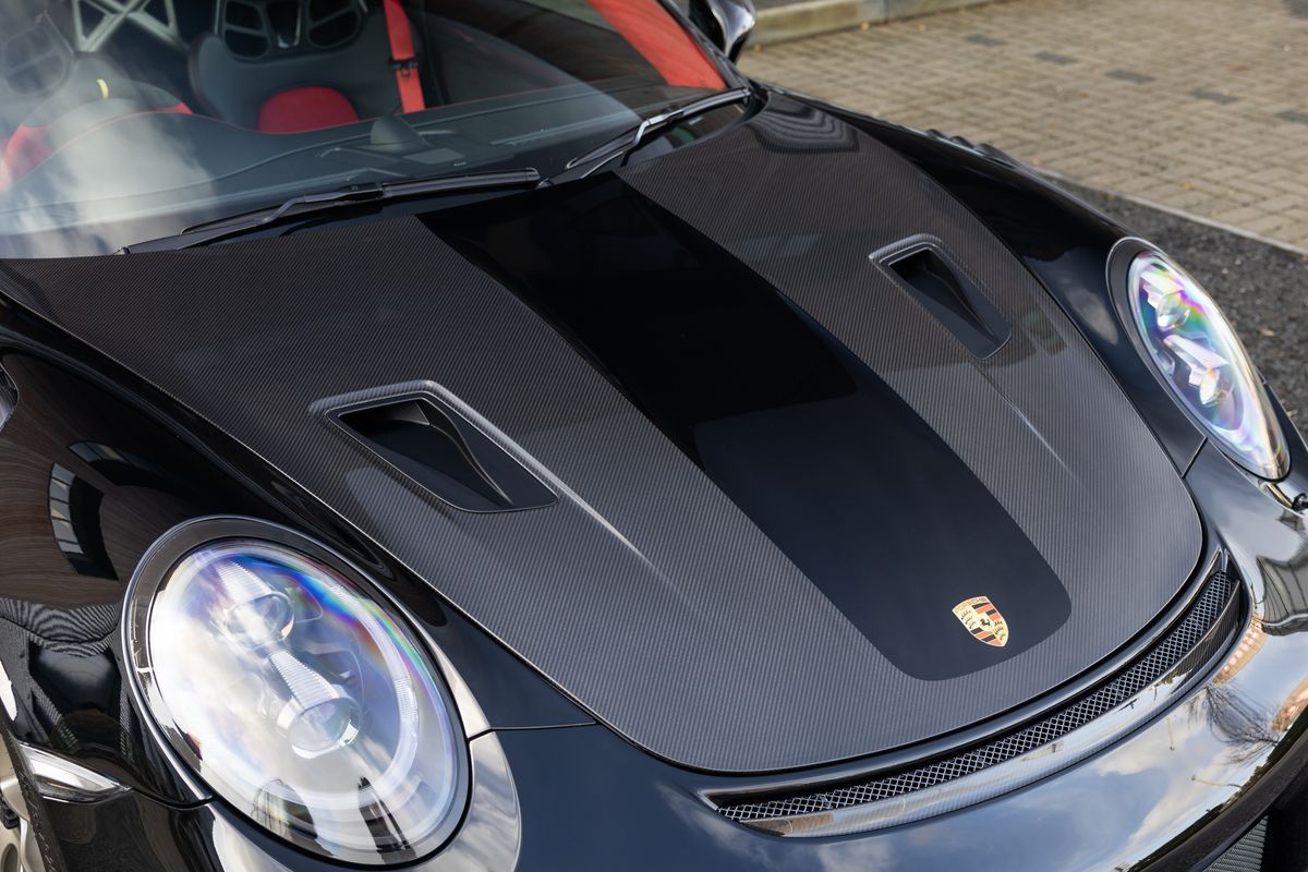 2018 Porsche 911 (991.2) GT2 RS Weissach