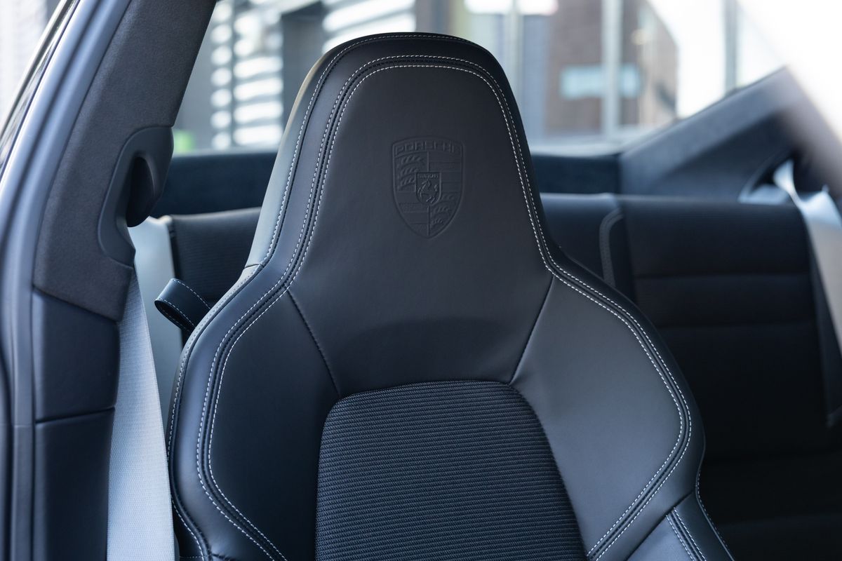 2022 Porsche 911 (992.1) GT3 Touring